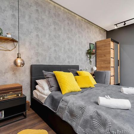 Old Town Studio Good Vibes By Noclegi Renters كراكوفيا المظهر الخارجي الصورة